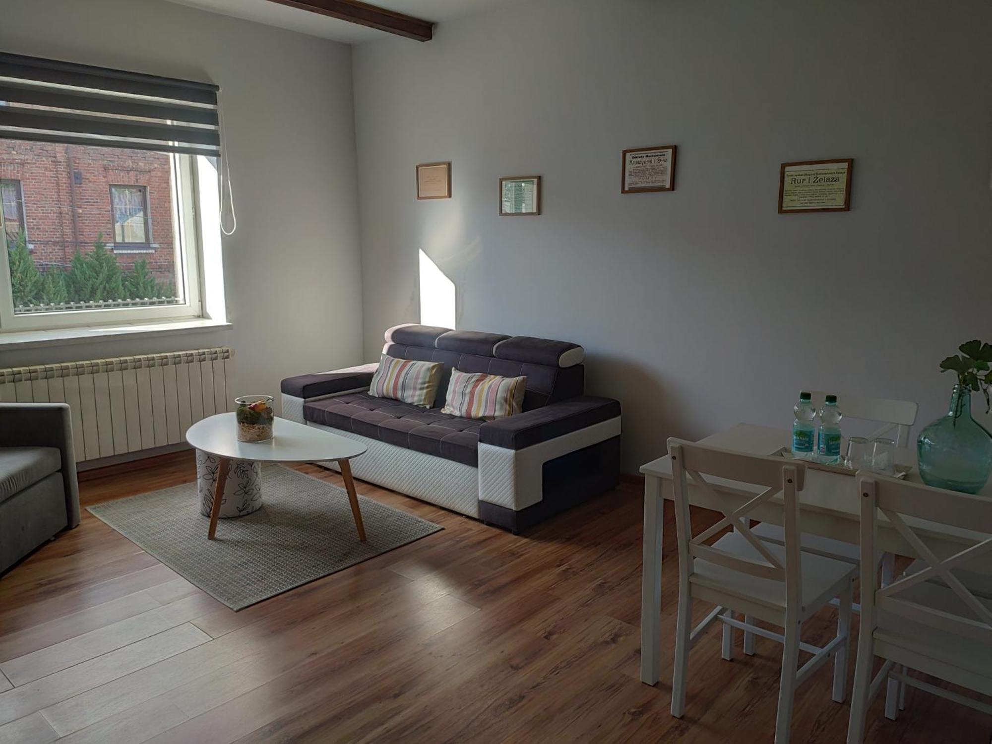 Wiejska 126 Apartment *